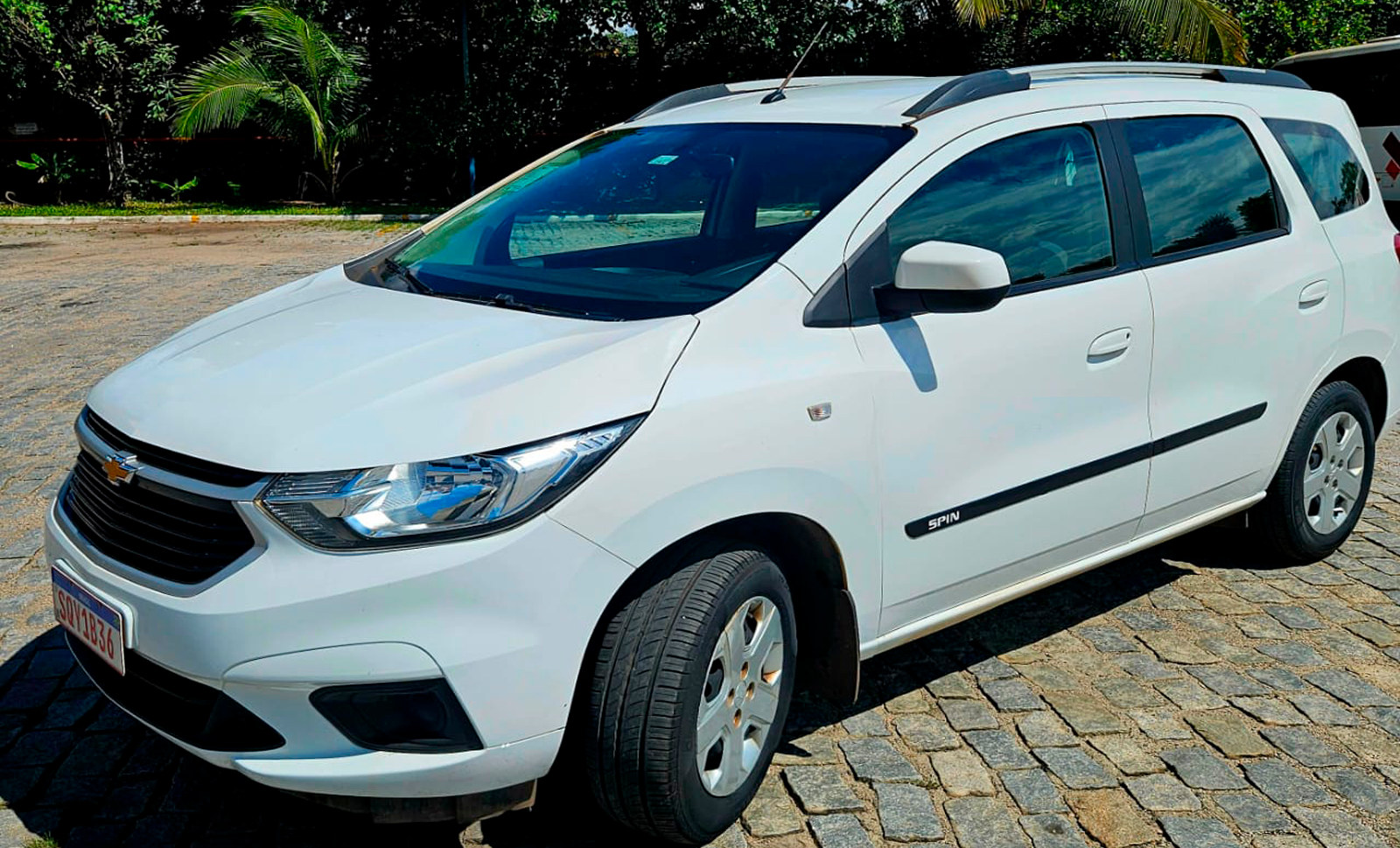 UTILITÁRIO GM SPIN 7 LUGARES ANO 2024